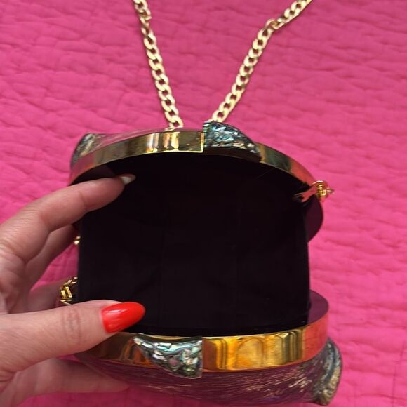 Mother of pearl Shell mini purse - Picture 9 of 11